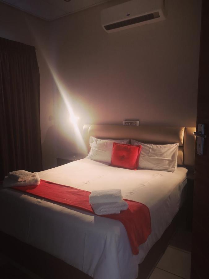Aaa Rose Garden Guesthouse Mookgophong 외부 사진